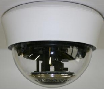 Telecamera a colori D&N da interno tipo Dome con illuminatori infrarossi